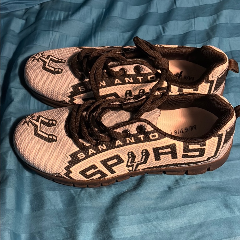 San Antonio Spurs Themed Sneakers - Picture 4 of 6